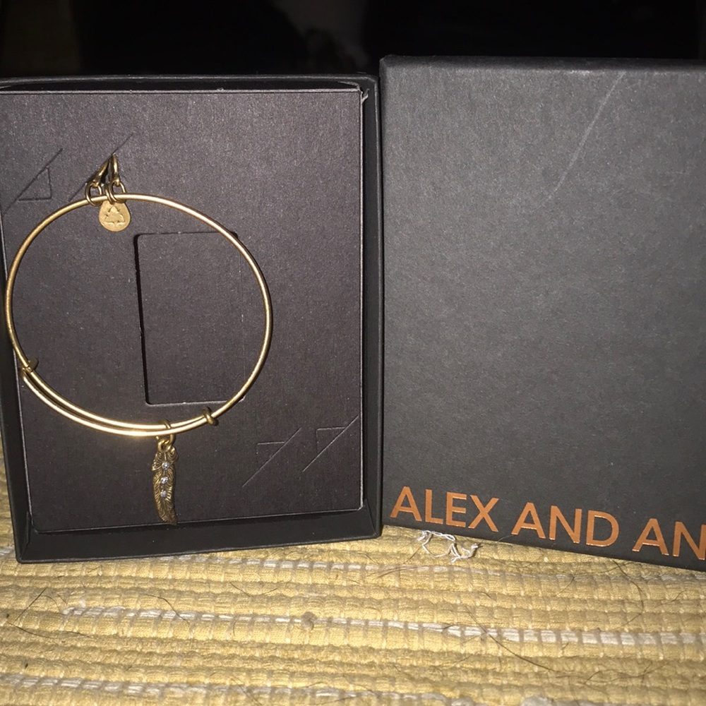 Alex and Ani Bracelet🔥